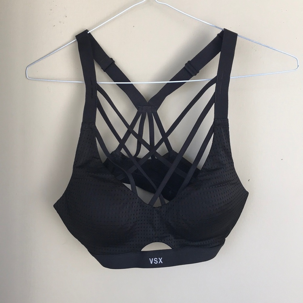 New Victoria’s Secret Sport Bra